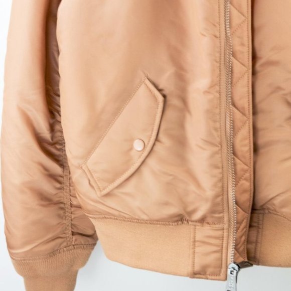 Alpha Industries Rose Gold Reversible MA-1 Bomber Flight Jacket - Picture 4 of 8